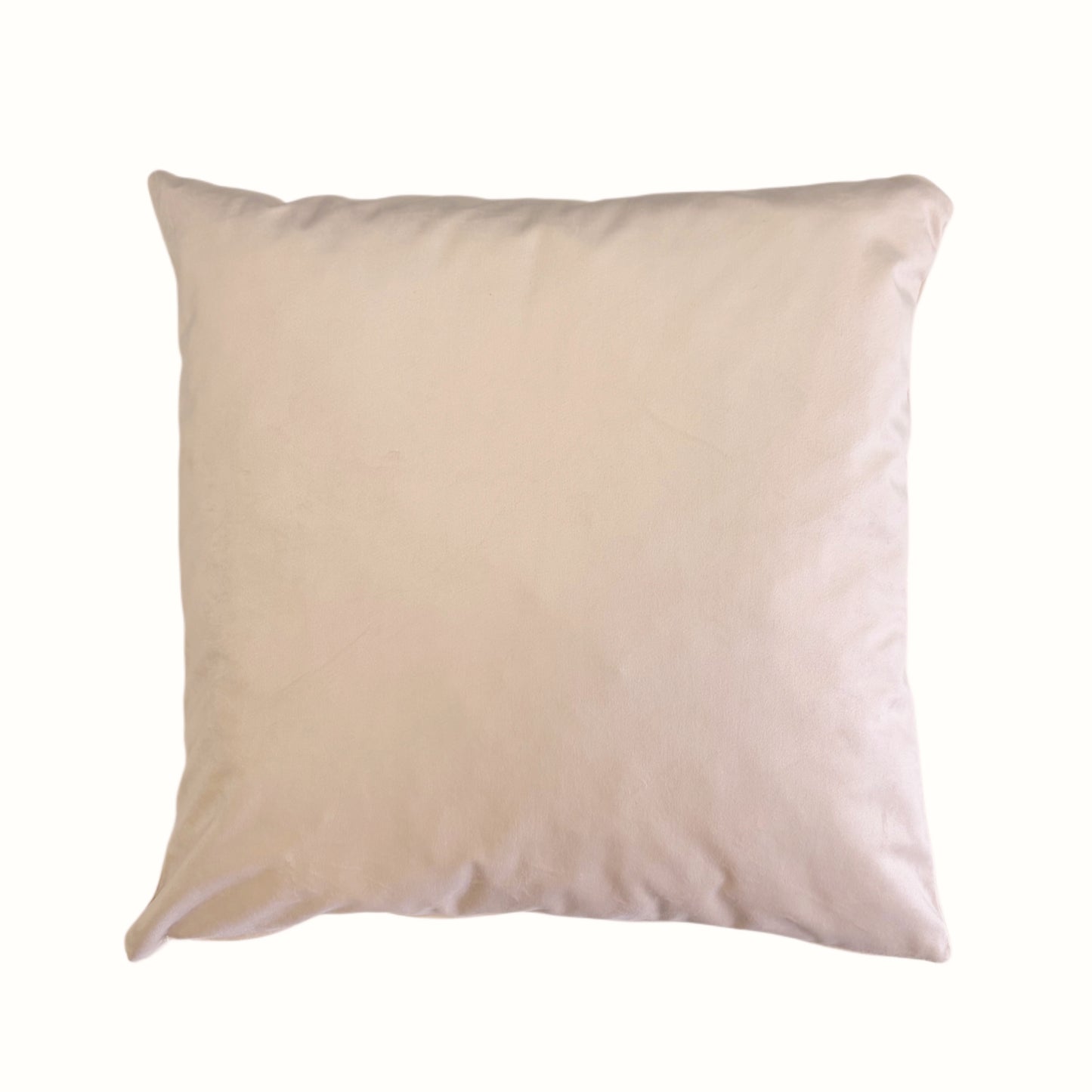 Cuscino arredo quadrato in morbido velluto color avorio o crema chiaro, perfetto per zone living e camere da letto.